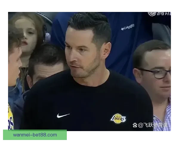 雷迪克称赞球队客场之旅表现出色 布朗尼展现显著进步